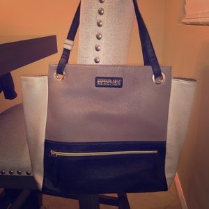 Kenneth Cole purse